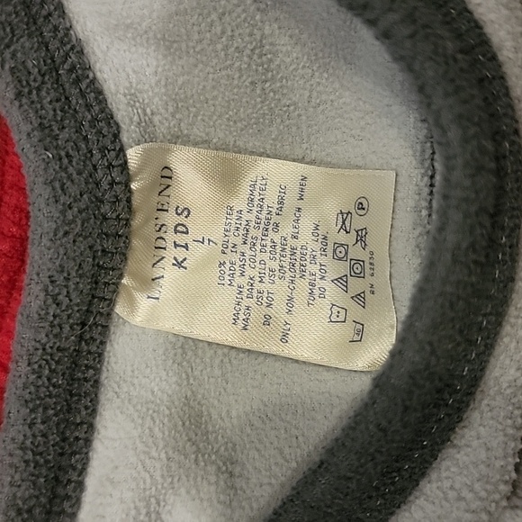 Lands' End 2 piece Fleece Footed Pajamas - Picture 4 of 6